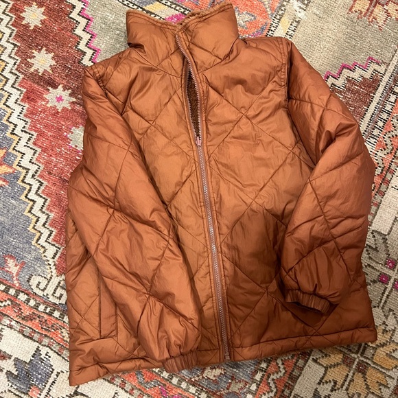 Madewell Reversible Sherpa Puffer Jacket - Picture 5 of 6